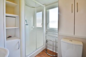 Shower room- click for photo gallery